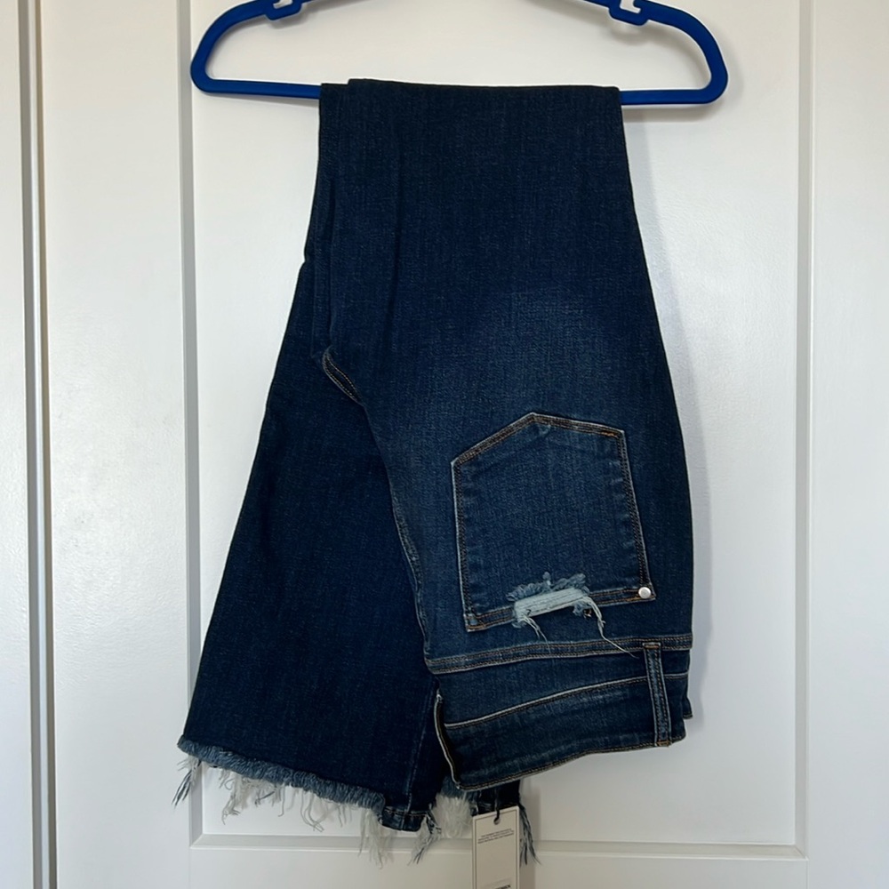 Judy Blue 13/31 Dark Denim Jeans Distressed